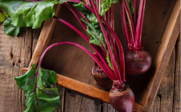 DIY "All About the Beet" Lipstick