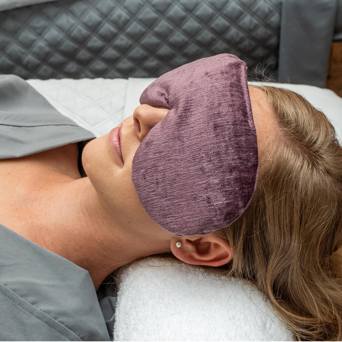 Kozi Rejuvenating Eye Pillow